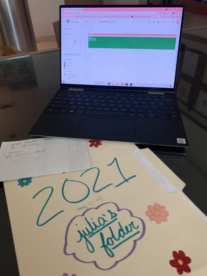 Staying organized and writing things down is a great way to help yourself when going into the new school year. I use google calendar, paper lists and folders to keep things organized. 