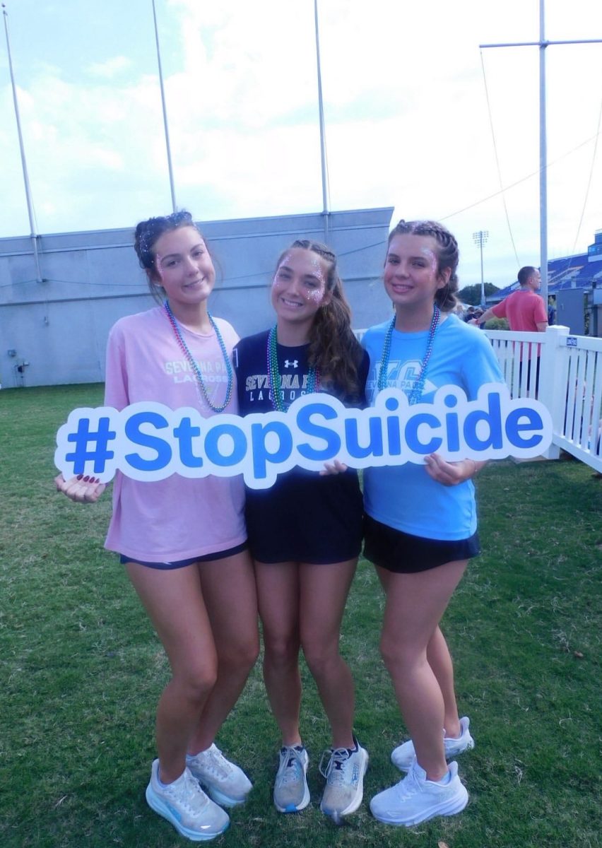  Morgan’s Message members displaying their support of the club and its goals at the AFSP Out of the Darkness walk in Annapolis.
