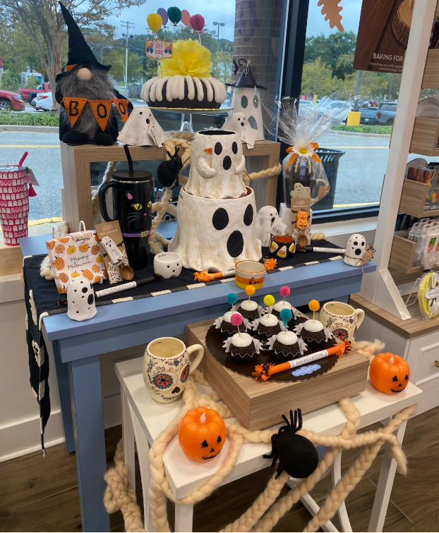 Severna Park’s Nothing Bundt Cakes Halloween decorations. There are many festive cakes, cupcakes, and designs. With the many holiday and seasonal designs, there are also many new seasonal flavors all for display.
